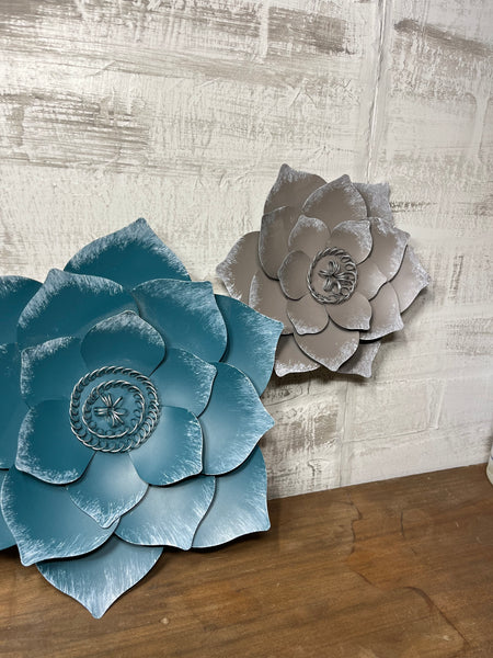 Indoor Outdoor Metal Flower Decor