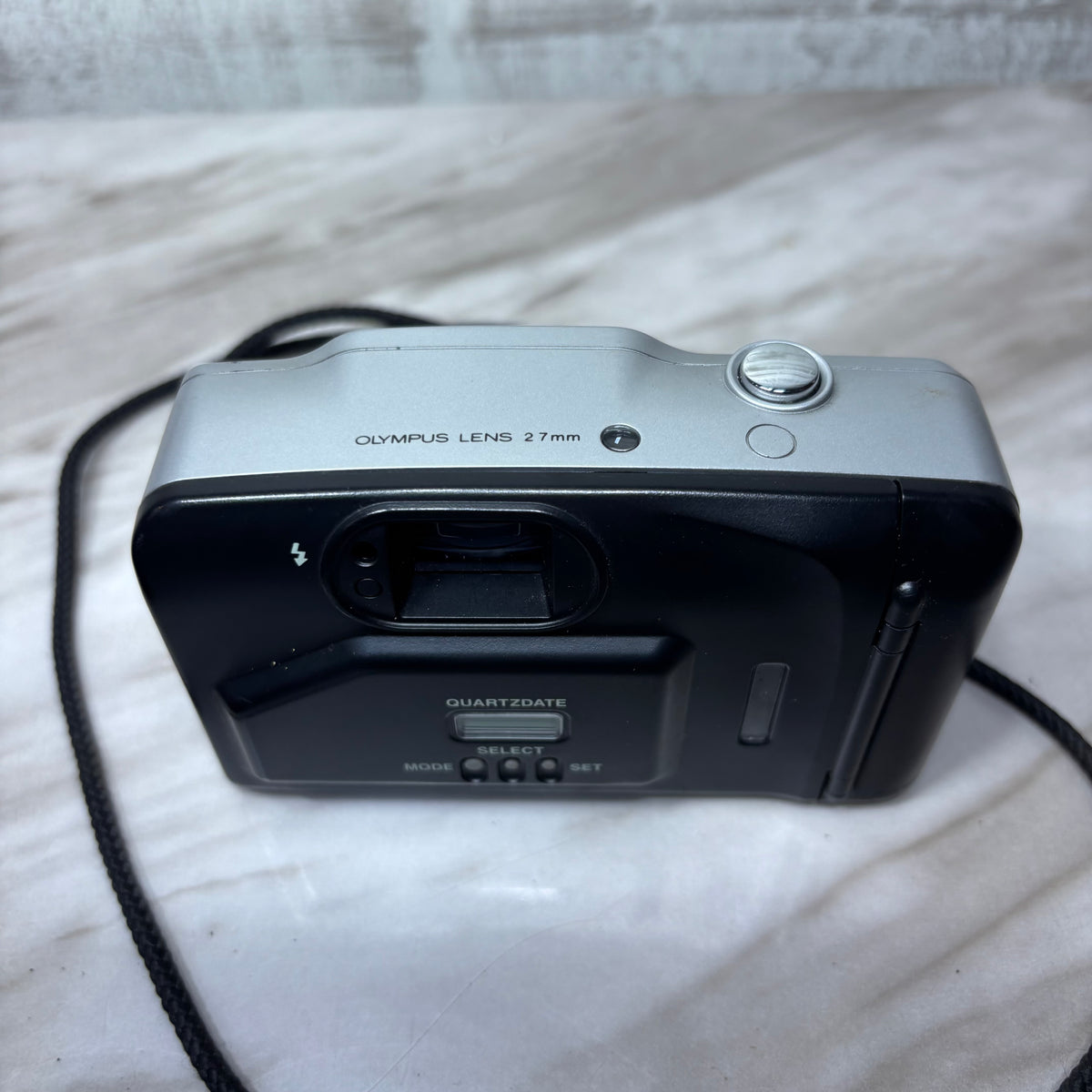 Vintage Olympus Trip XB40 AF 35mm Film Camera with Case Untested