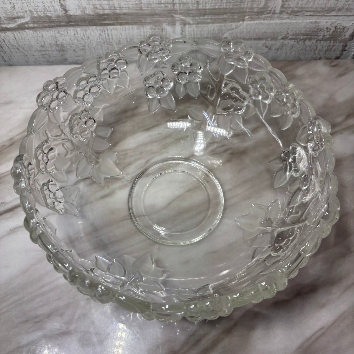 Vintage Mikasa Carmen Glass Serving Bowl