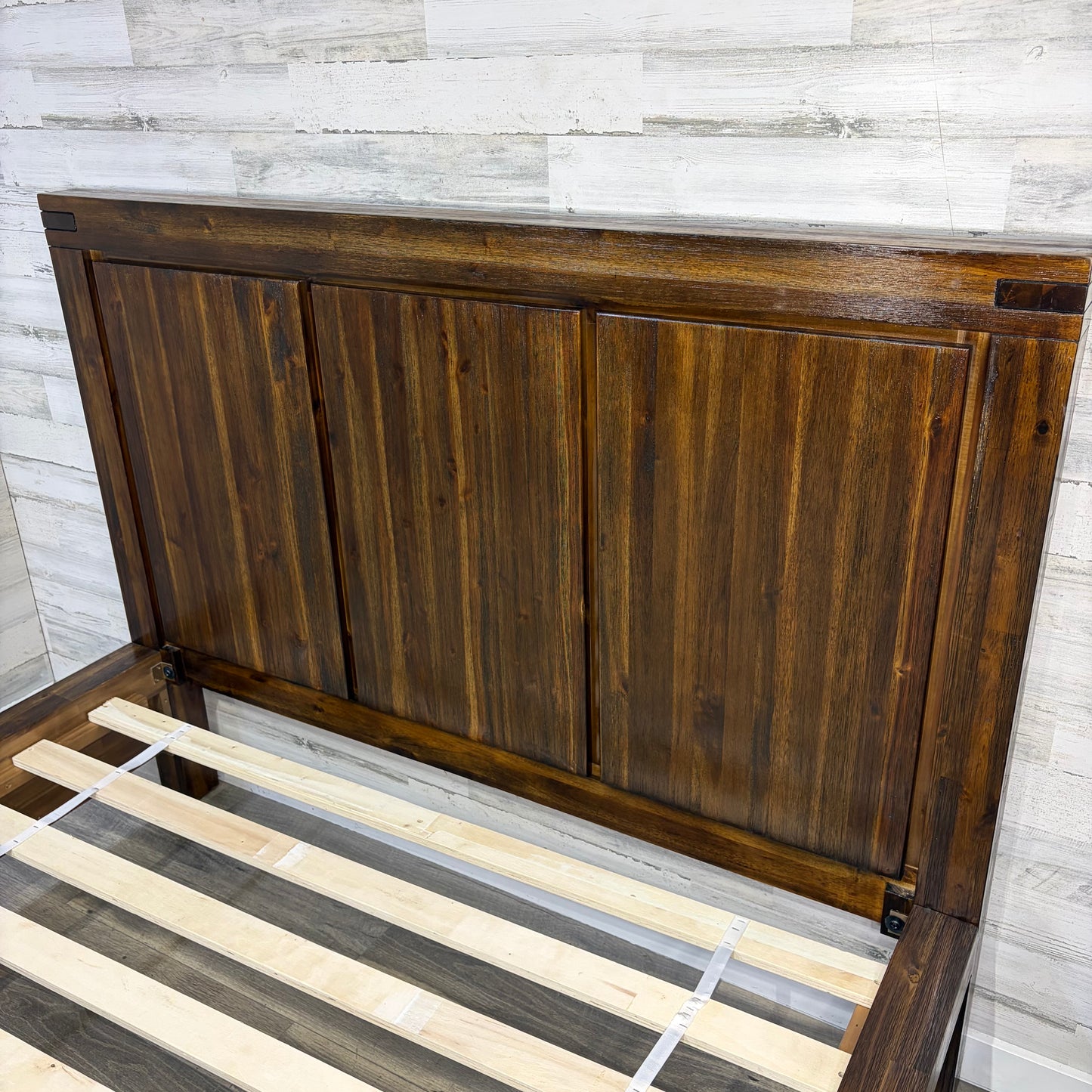 Rustic Wood Queen Bedframe