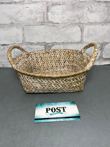 Whitewash Oval Tub Basket