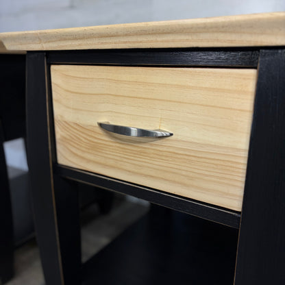 Set Of 2 Black End Tables / Nightstands