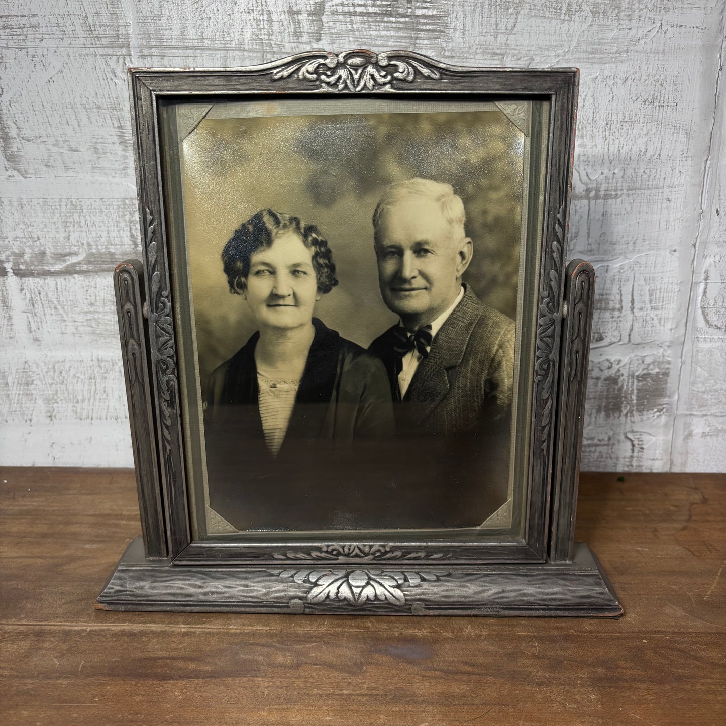 Antique Large Swivel Pedestal Frame Picture Frame