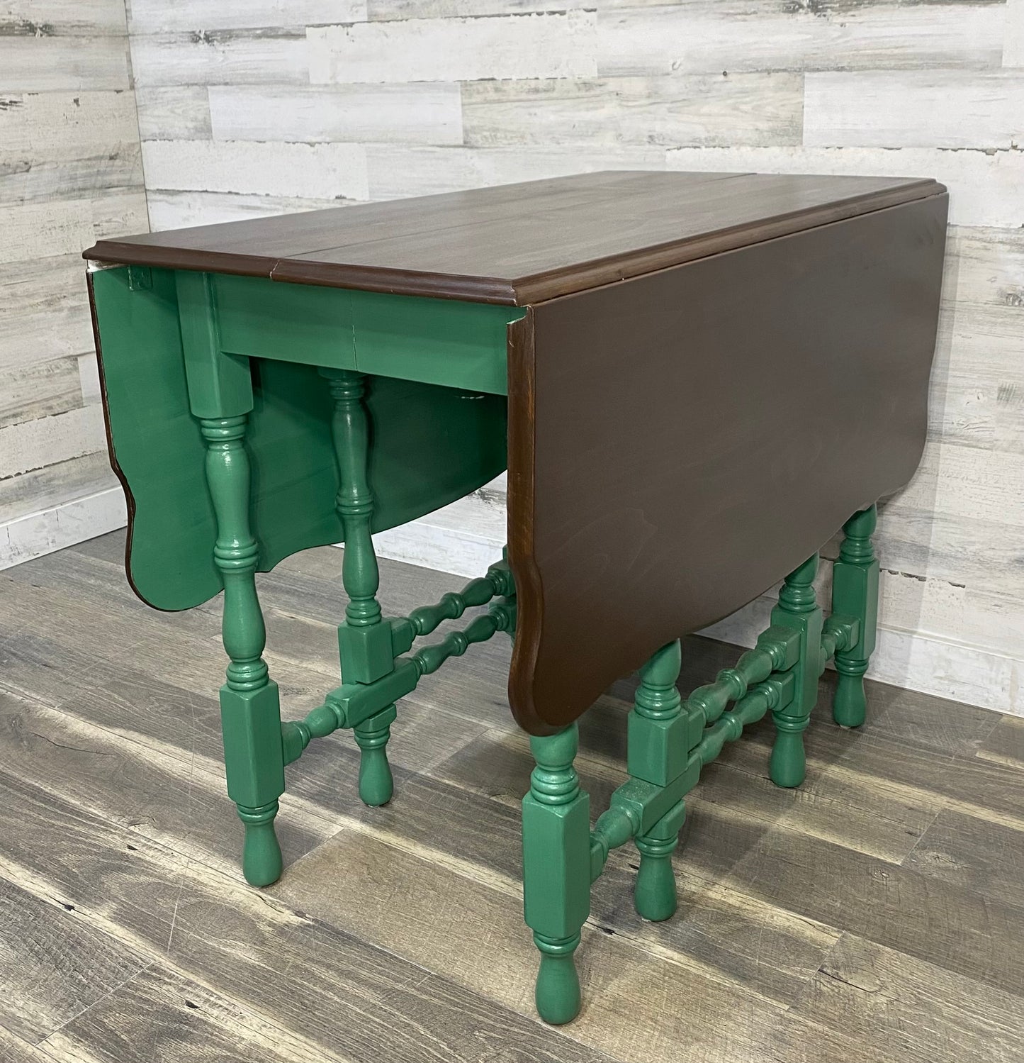 Green Drop Leaf Dining Table