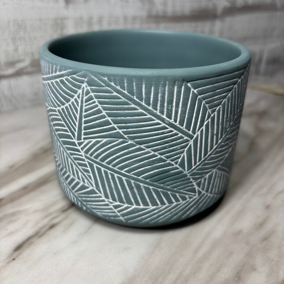 Etched Leaf Pattern Ceramic Plant Pot