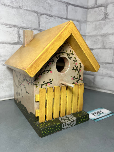 Cute Cottage Birdhouse