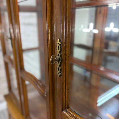2pc China Hutch