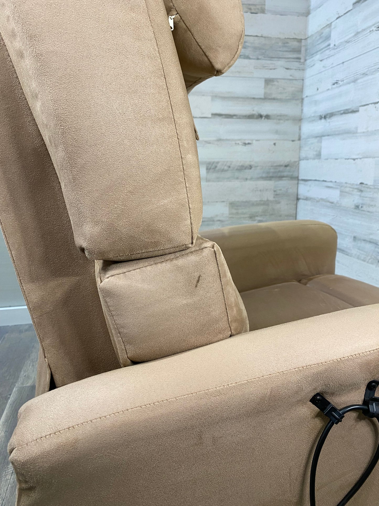 Relax The Back Power Lift Message & Heat Recliner Chair