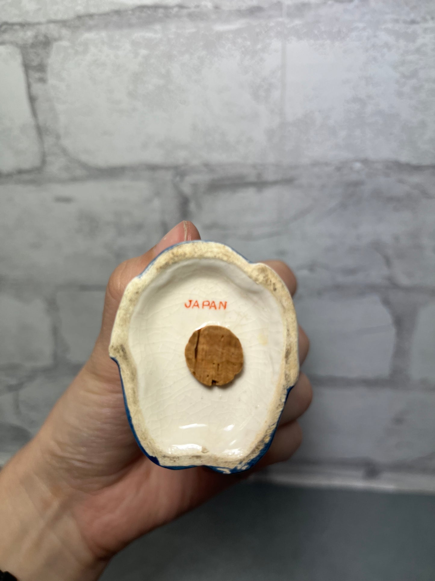 Vintage Mexico Lady and Man Salt And Pepper Shakers