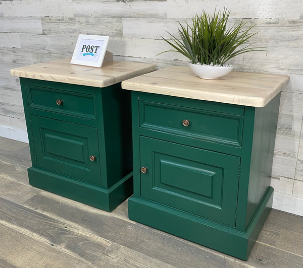 Dark Green Dresser & Nightstand Set