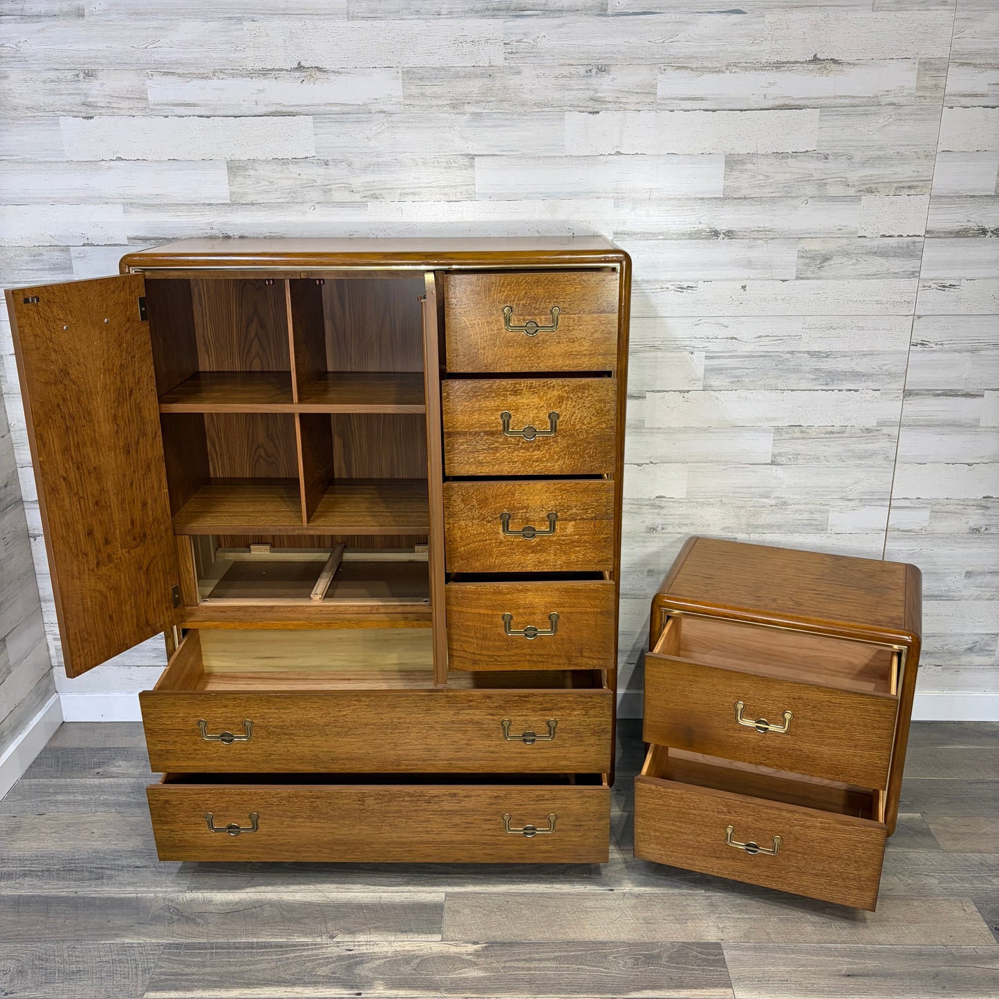 Dixie 2pc Dresser Set