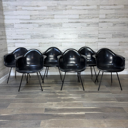 Set Of 6 Herman Miller Eames Chairs