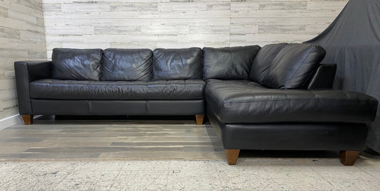 Natuzzi Black Leather Sectional Couch