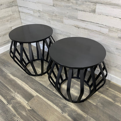 Matching Set of 2 End Tables