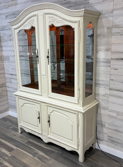 Cream 2pc China Hutch