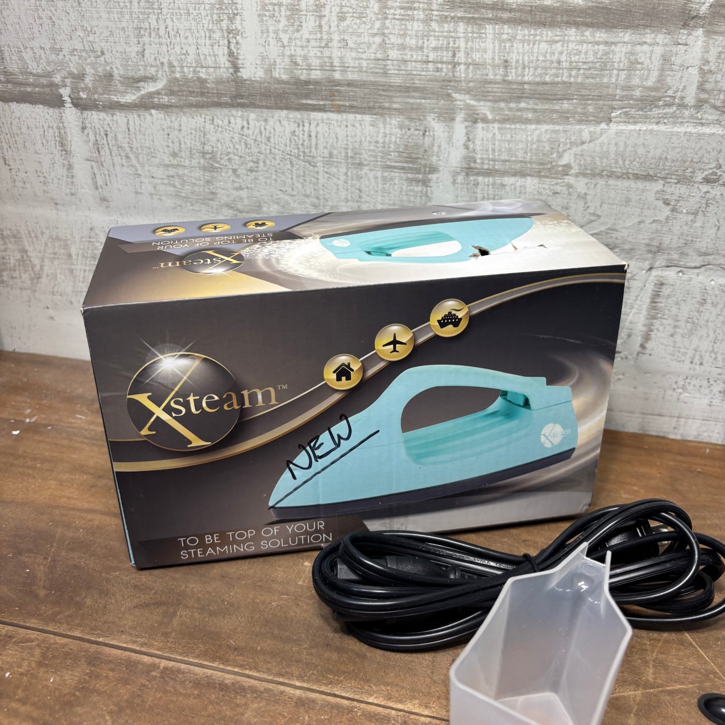 Xsteam Steamer Travel Portable Iron NEW