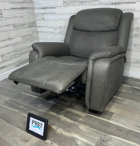 BarcaLounger Power Recliner Chair