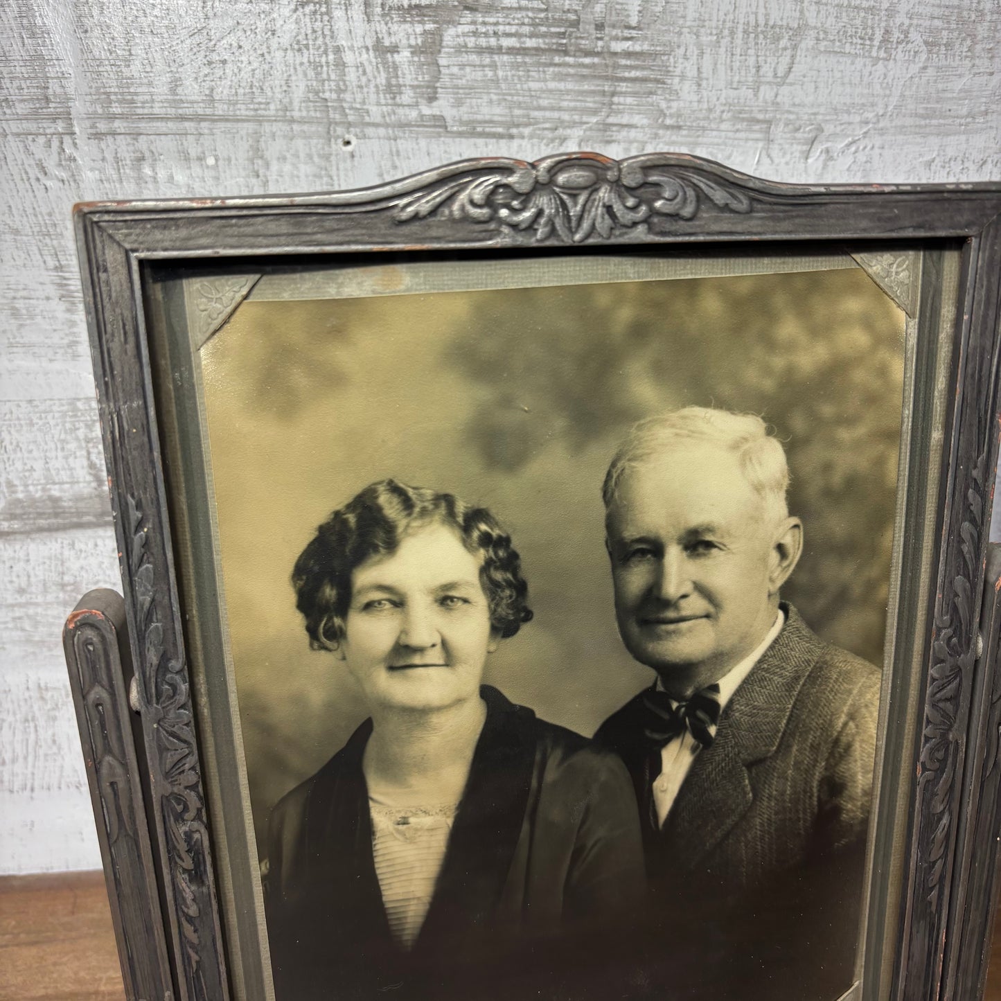Antique Large Swivel Pedestal Frame Picture Frame