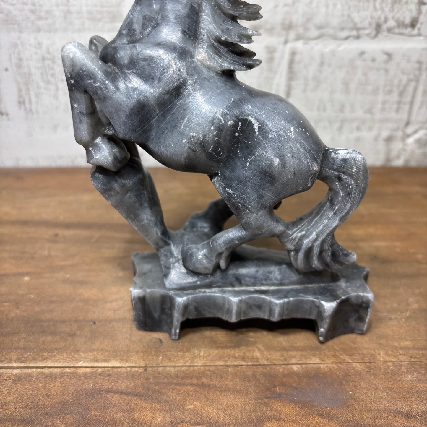 Vintage Carved Horse Statue Sculptures & Statue