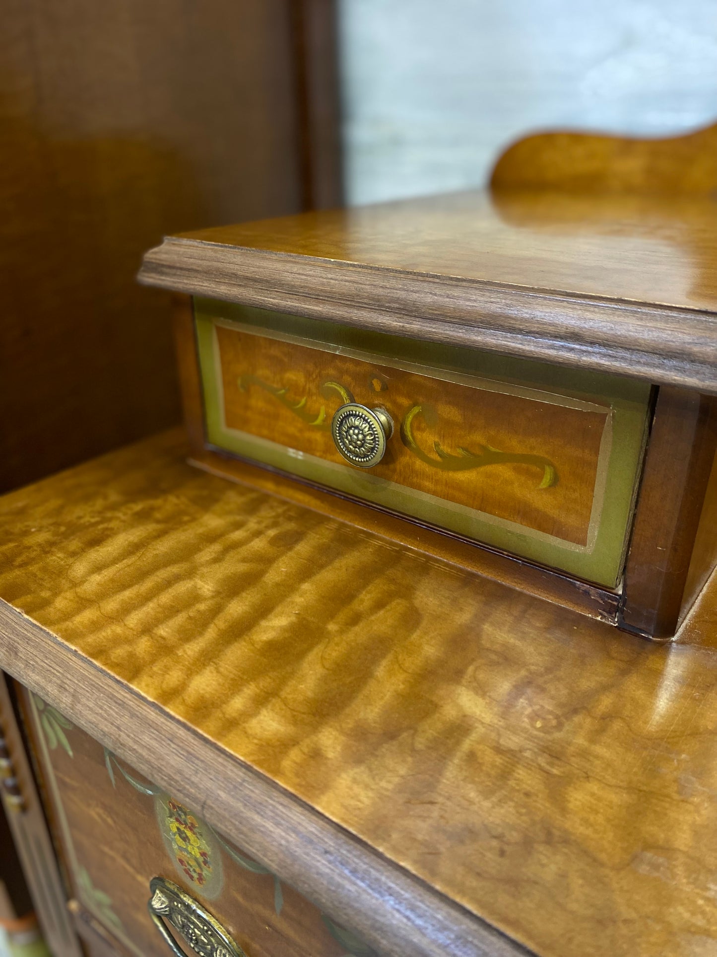 Antique Dresser & Vanity Desk Set