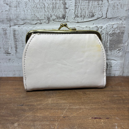Vintage Kiss Lock Clasp White Coin Purse Wallet