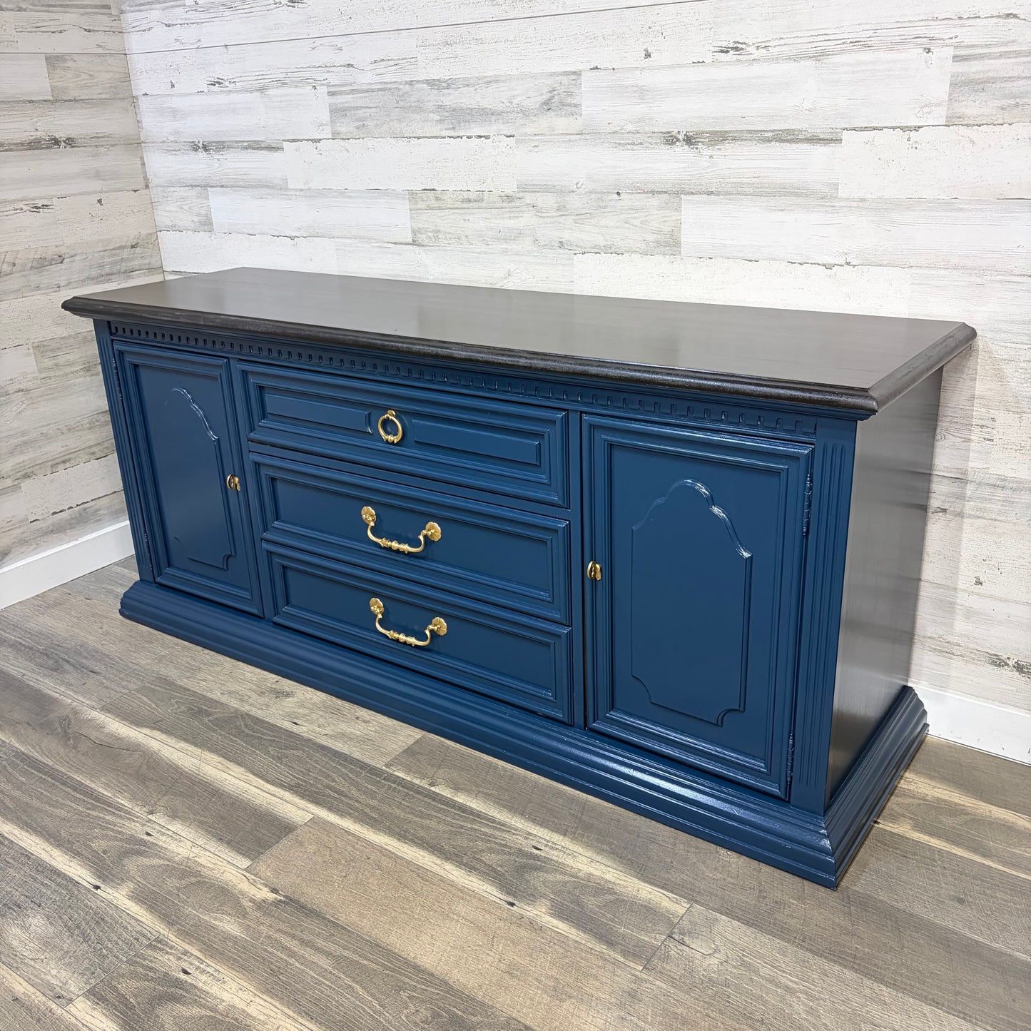 Dark Blue Stanley Buffet