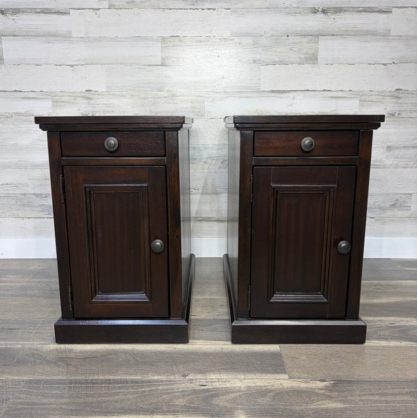 Set of 2 Ashley Laflorn Power End Tables or Nightstands