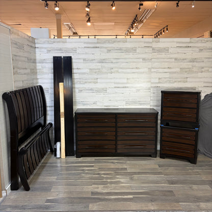 4pc Queen Bedroom Set