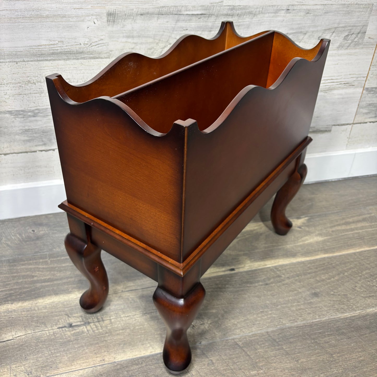 Bombay Company Magazine Rack