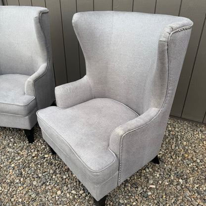 Set of 2 Modern Wingback Chairs Gray