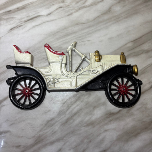 Vintage Midwest 1910 Buick White Aluminum Car Wall Decor