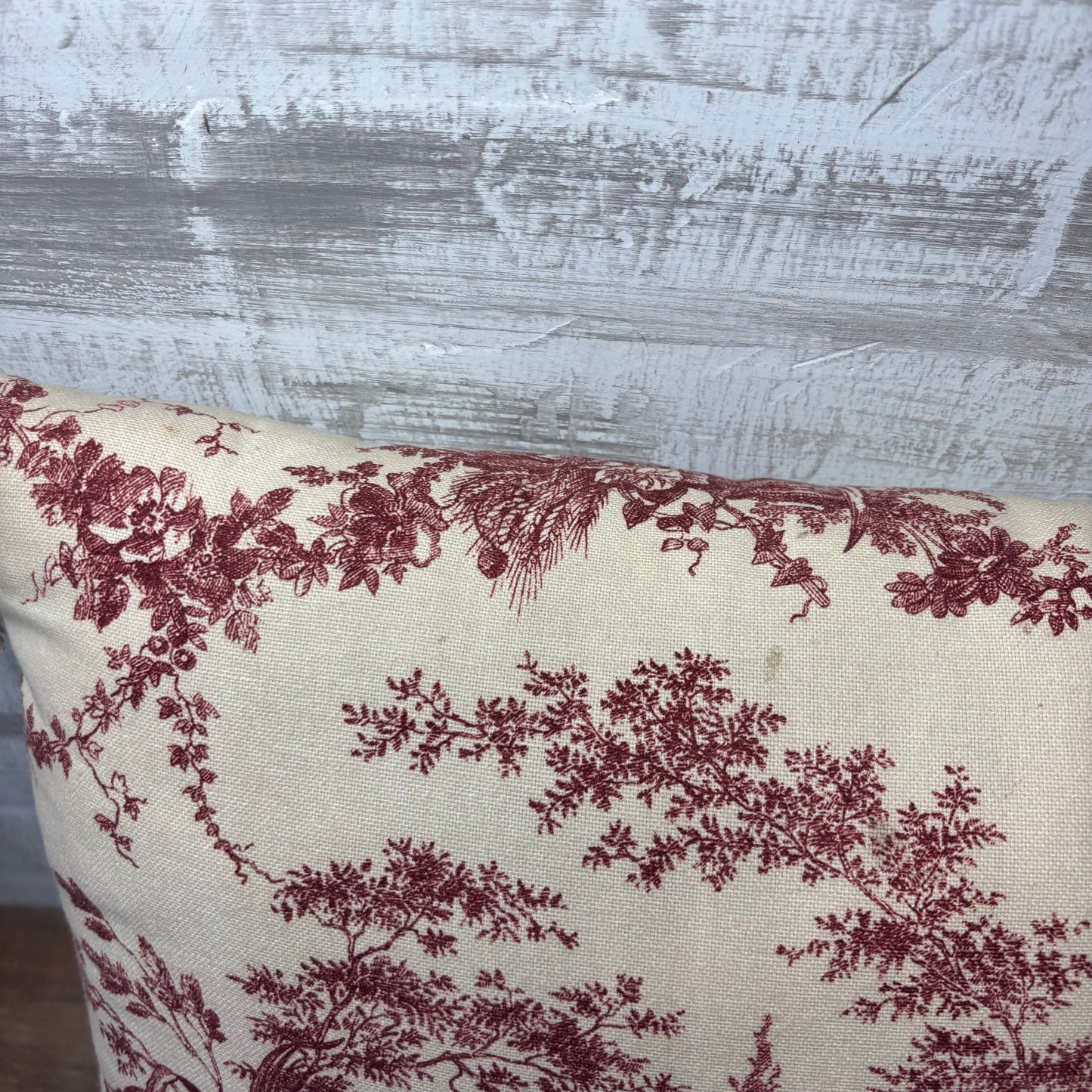 Country Red Rooster Throw Pillow