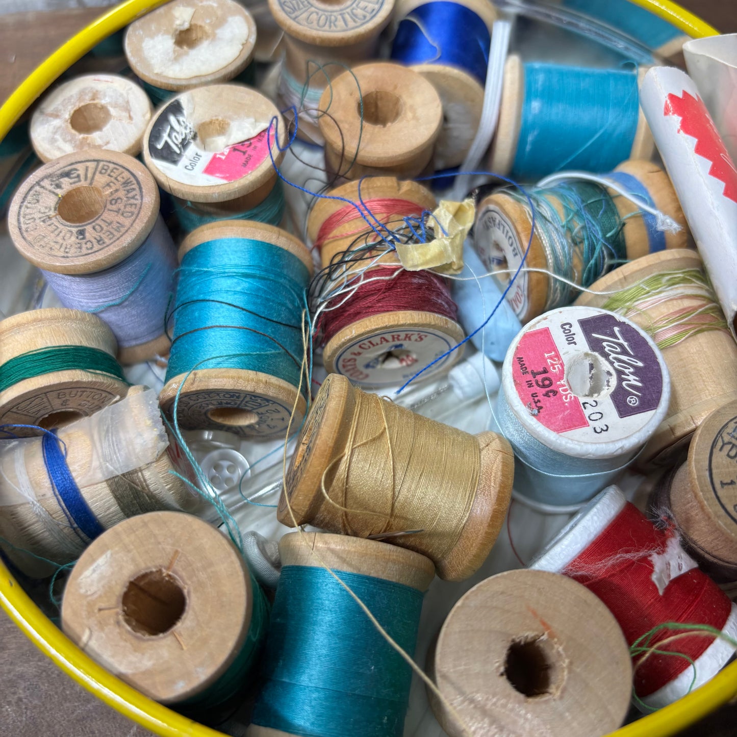 Vintage Lot Of Sewing Thread