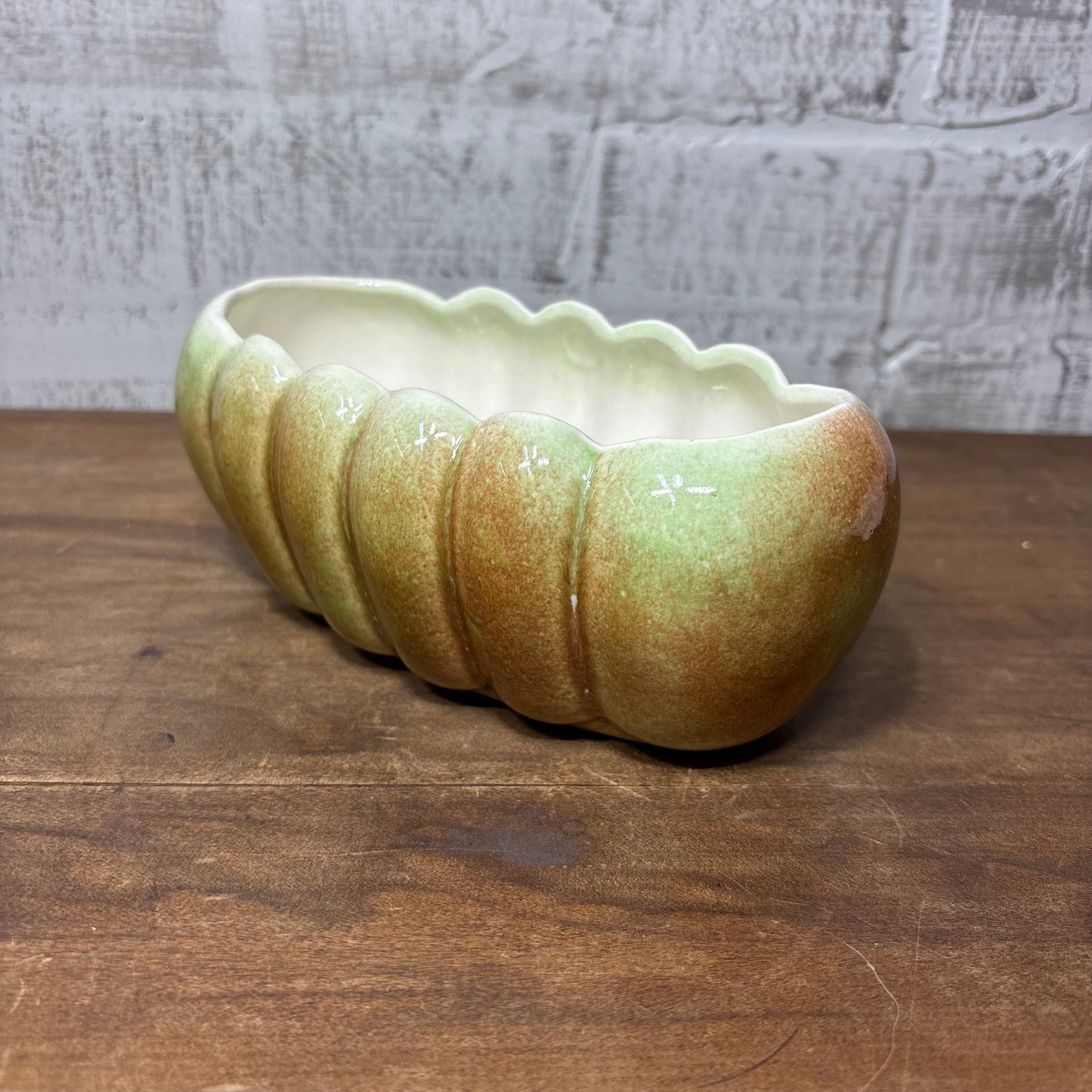 Shallow Scalloped Planter Pot