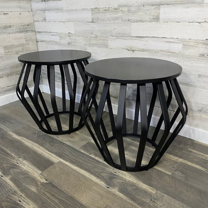 Matching Set of 2 End Tables