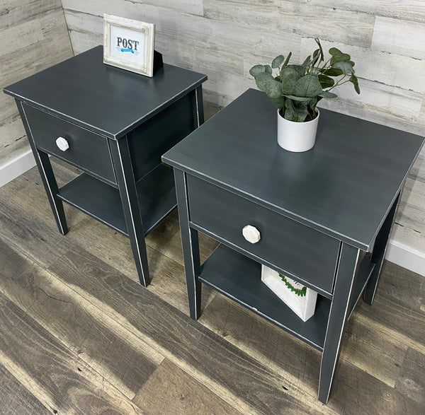 Set Of 2 Dark Gray Nightstands