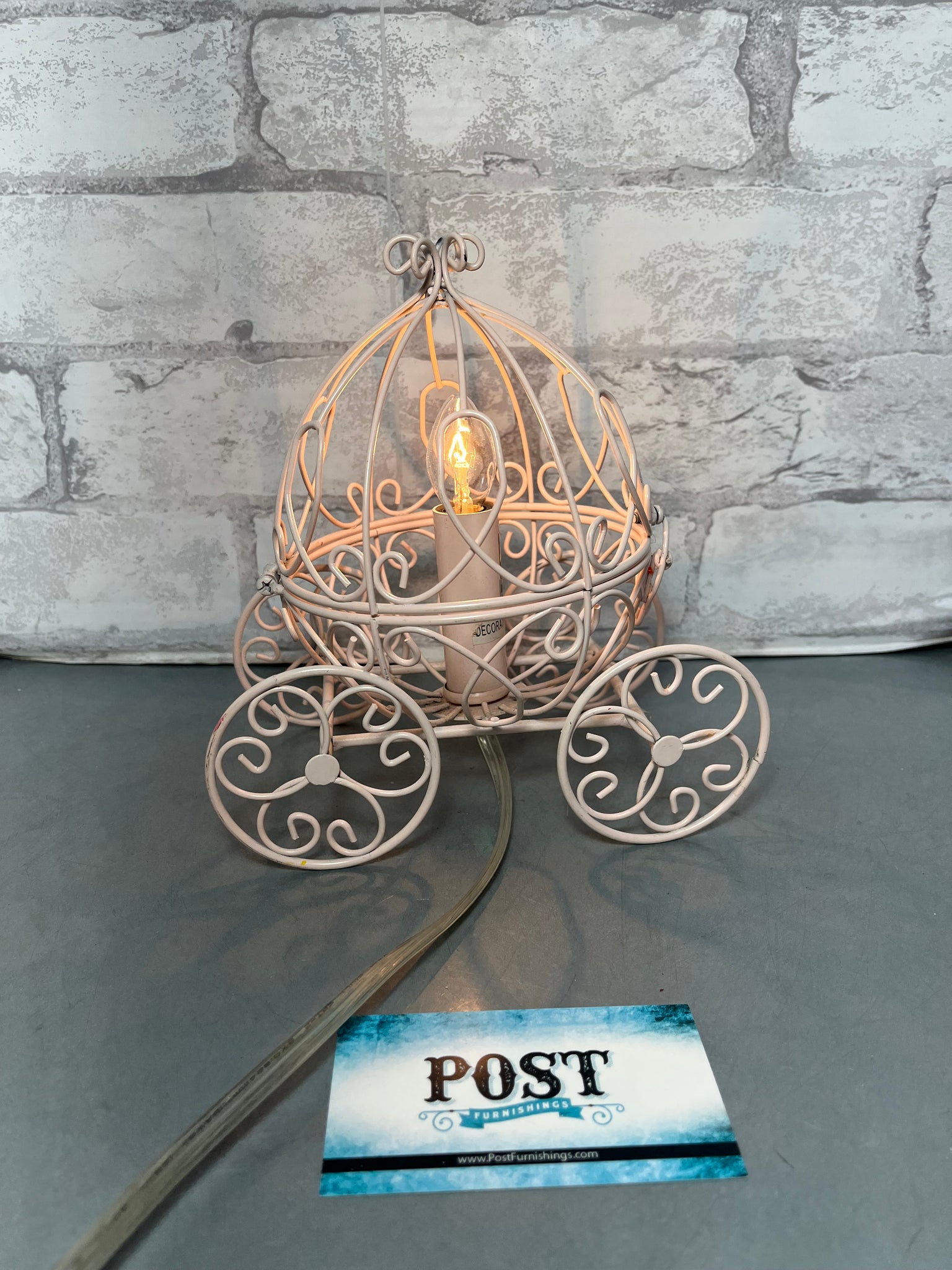 Pink Princess Carriage Lamp