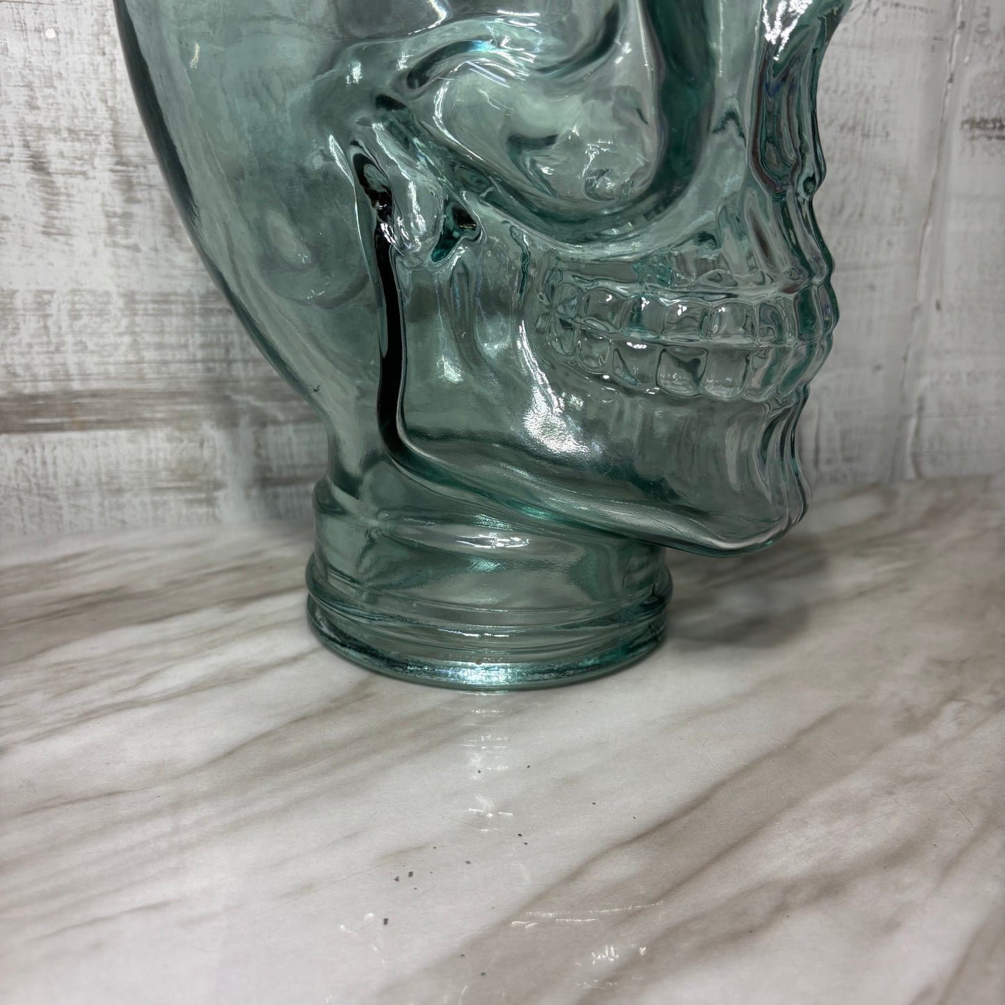 Clear Glass Skull Mannequin Head Display