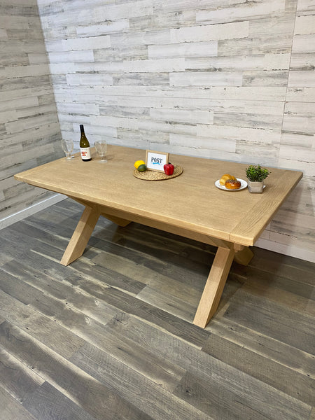 Pottery Barn Toscana Extending Dining Table