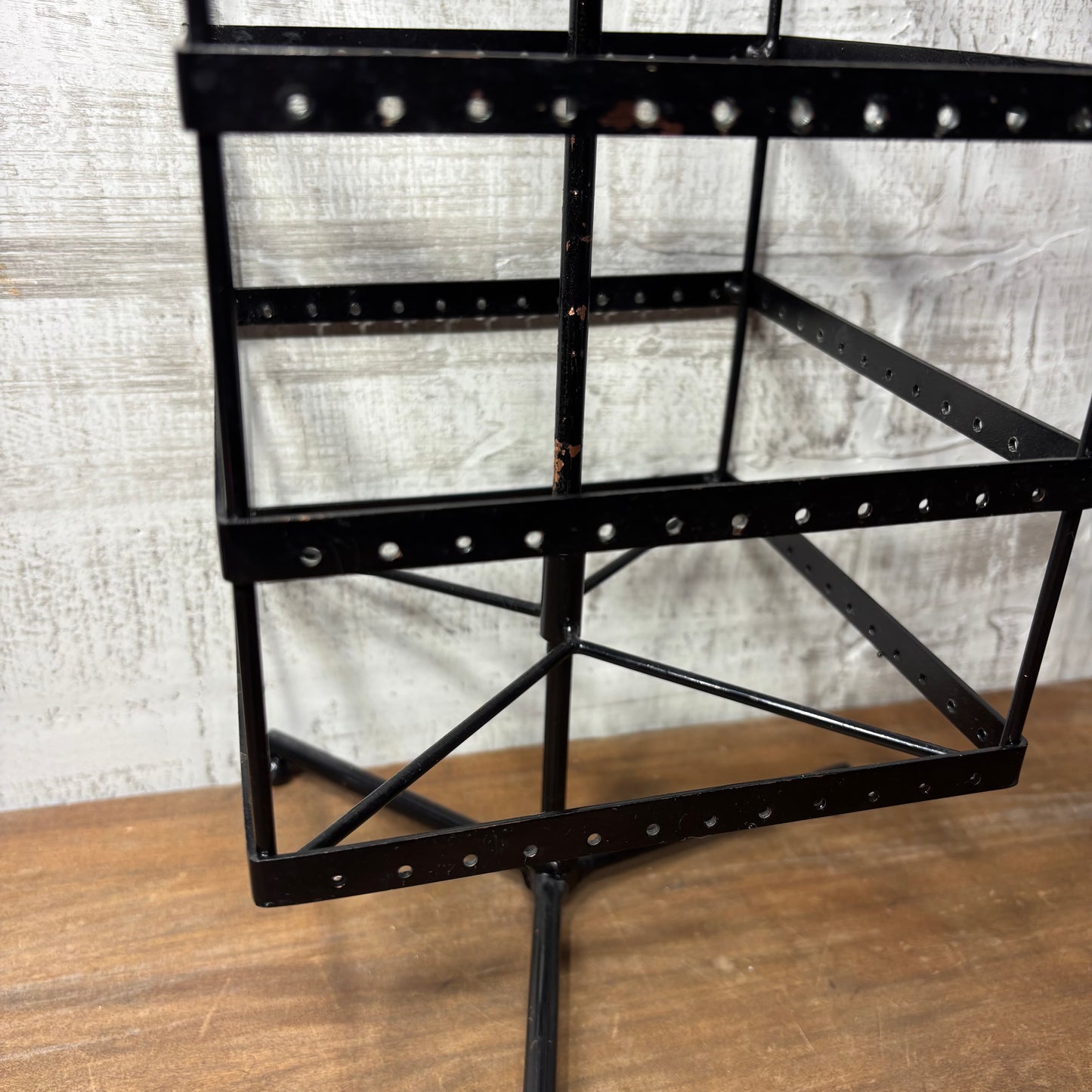 Black Metal Rotating Earring Stand Earring Holder