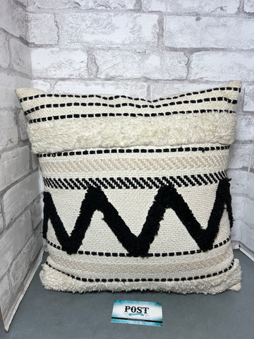 Boho Zig Zag Tufted Pillow