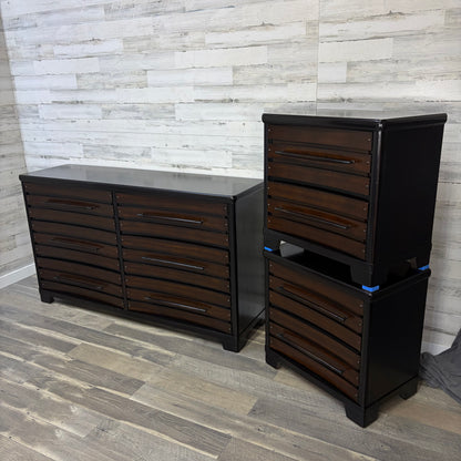 4pc Queen Bedroom Set