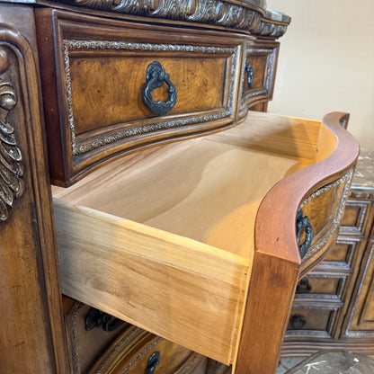 4pc Dresser Set Old World