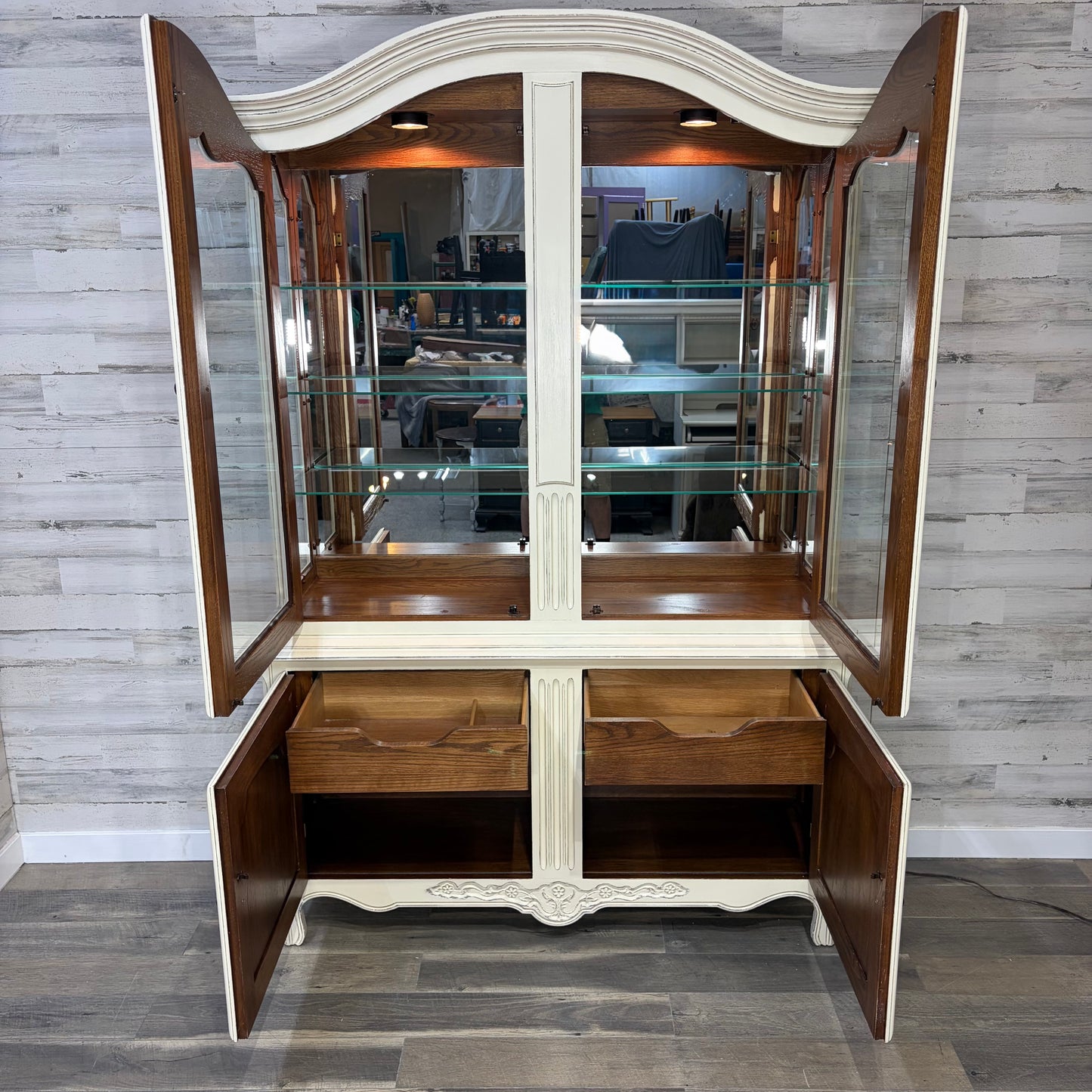 Cream 2pc China Hutch