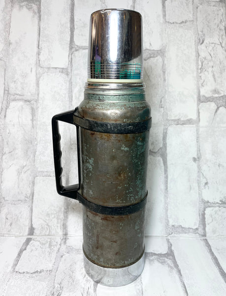 Vintage Stanley Aladdin 32 Ounce Thermos