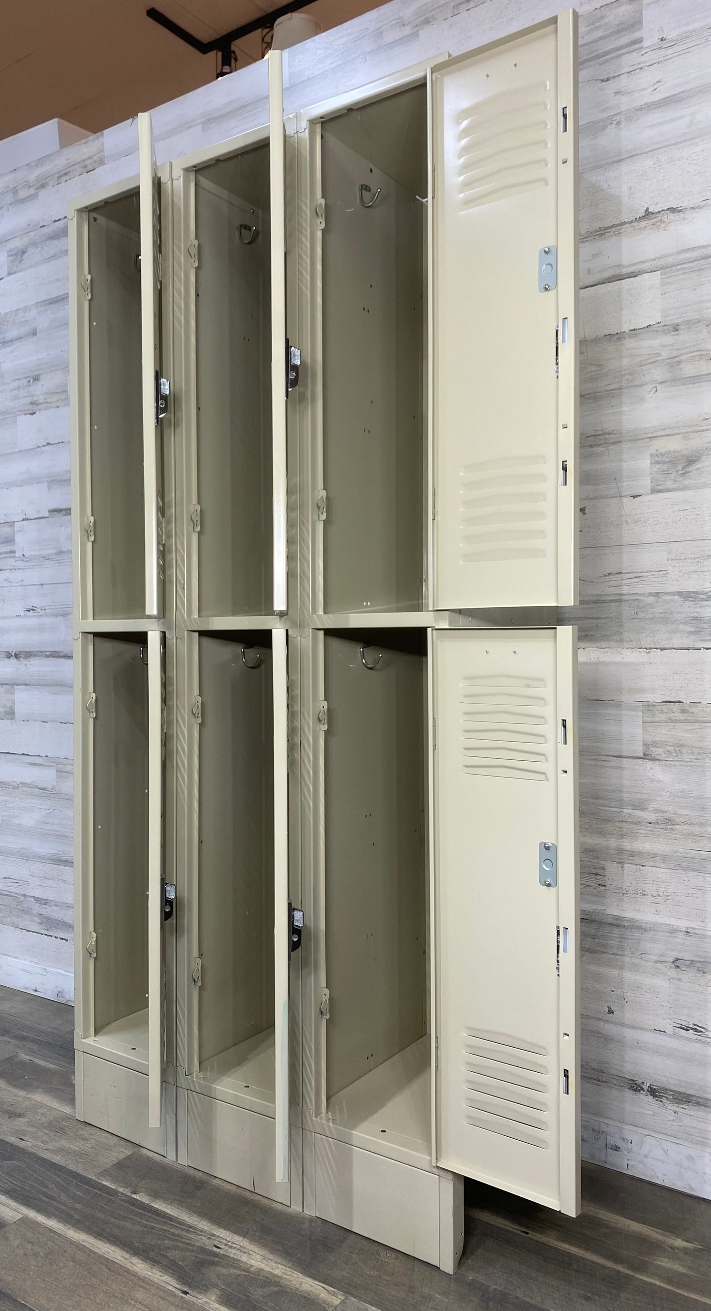 Set Of 6 School/ Gym Lockers