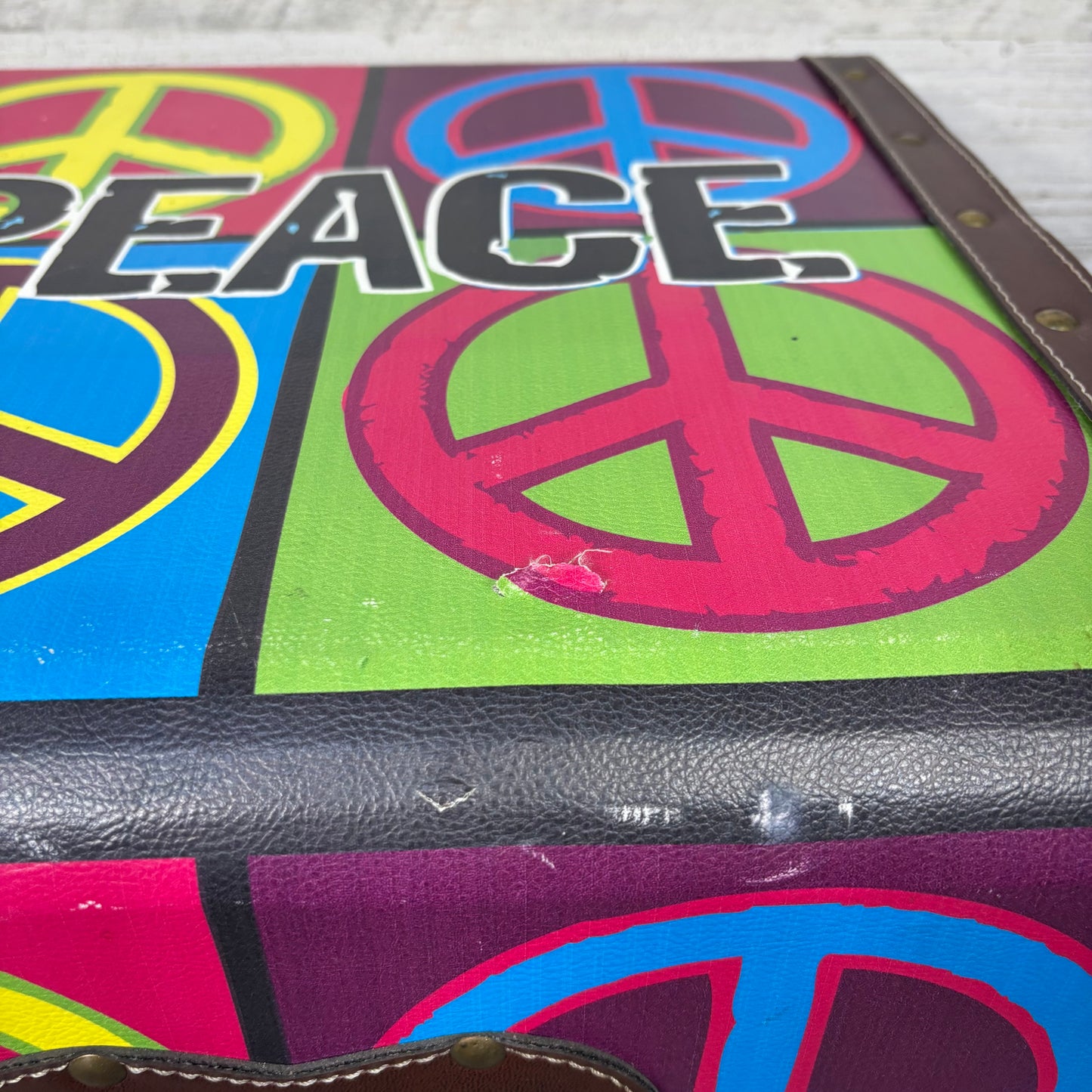 Peace Sign Keepsake Chest *No Latch*