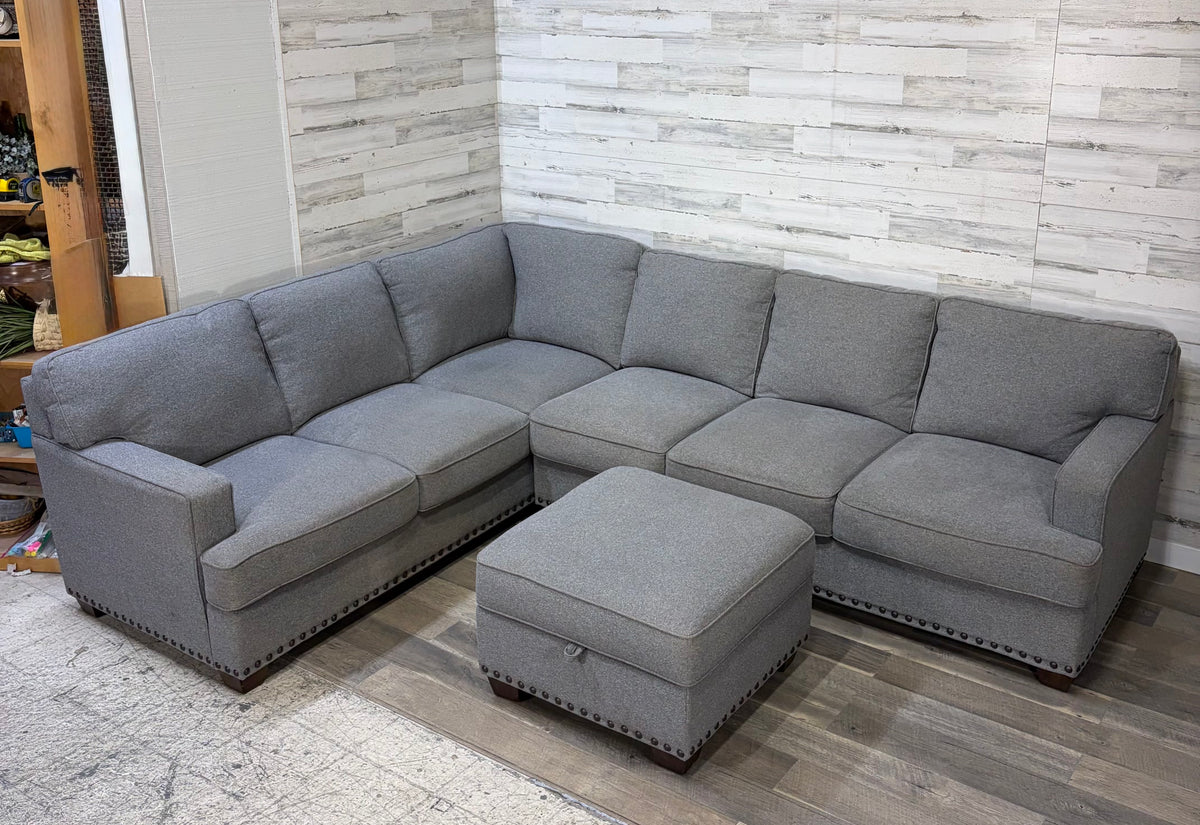 Thomasville 3pc Sectional Couch
