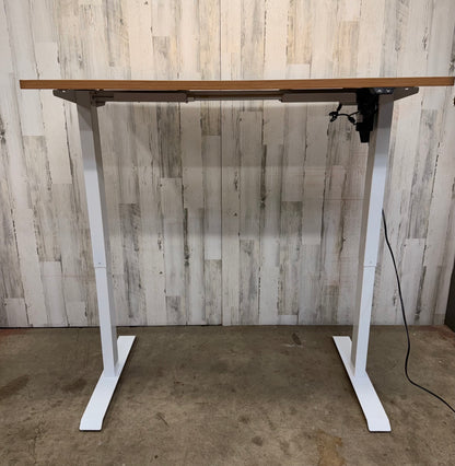 Adjustable Height Standing/ Sit Desk