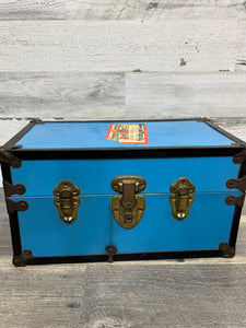 Cass Toys Doll Trunk Wardrobe Travel Case (1950's)